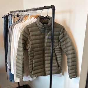 Patagonia Down Sweater Jacket - Men’s XXS